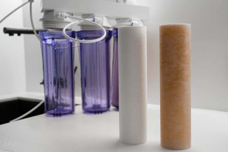 Instalacja filtrów wody – Dobór i montaż systemów filtracyjnych