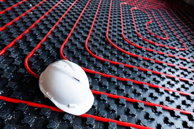 Instalacja systemów elektrycznego ogrzewania podłogowego – Praktyczny przewodnik montażu