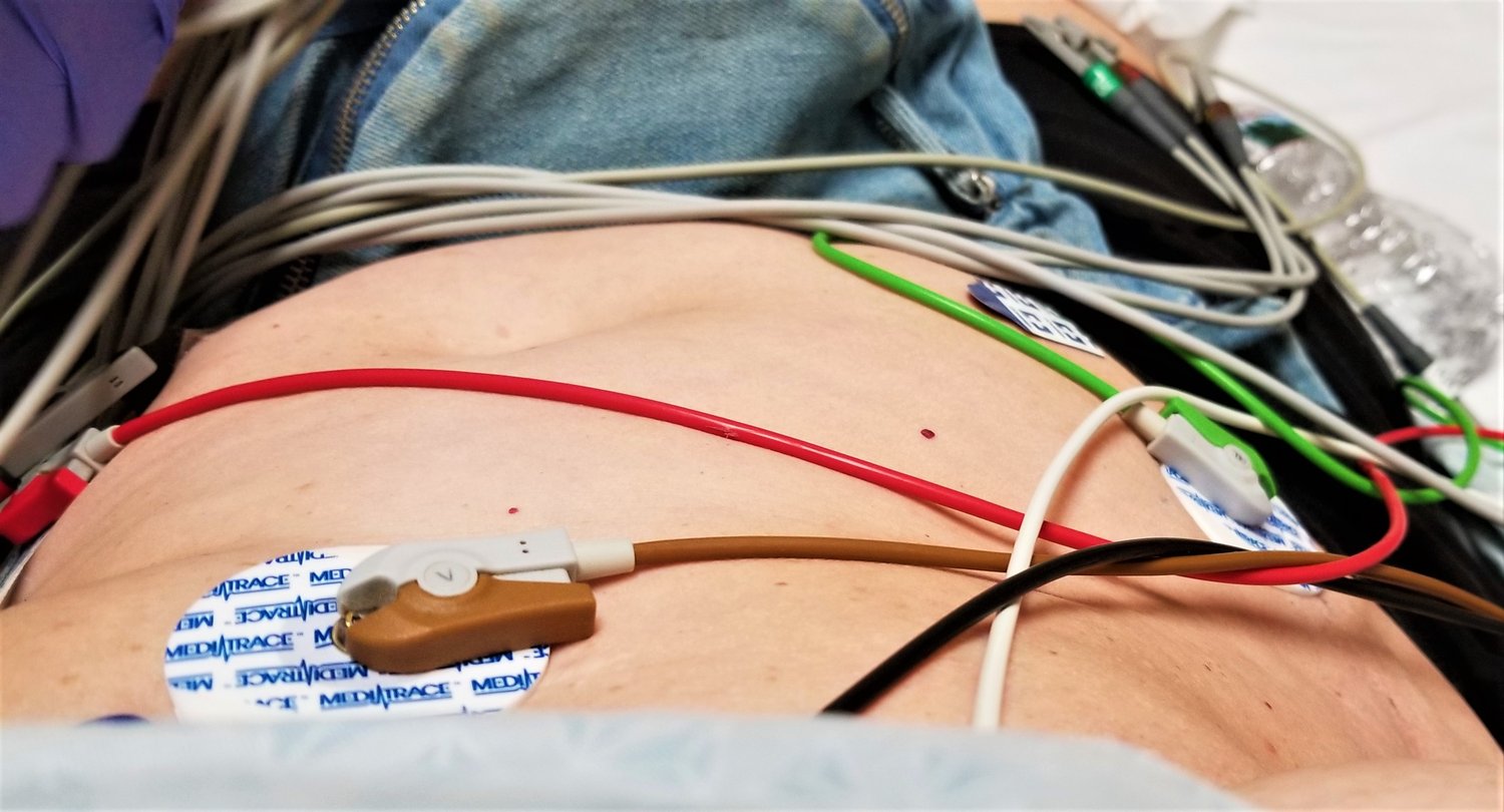 Instalacje elektryczne w pomieszczeniach medycznych – Standardy i zabezpieczenia