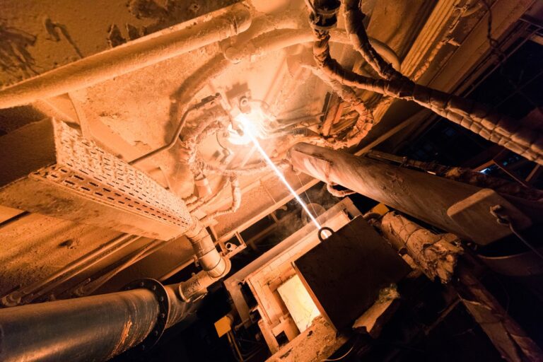Kable i przewody w strefach zagrożonych wybuchem – Dobór i montaż
