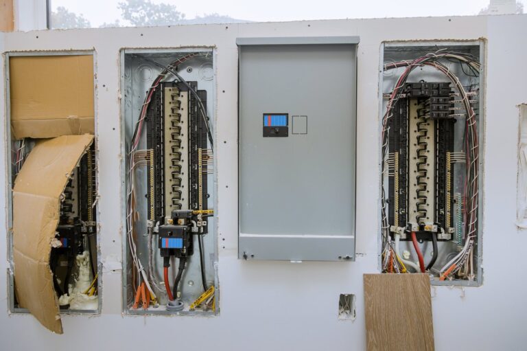 Praktyczny przewodnik po puszkach natynkowych dla instalacji elektrycznych