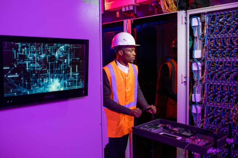 Systemy BMS – Integracja instalacji elektrycznych w inteligentnych budynkach