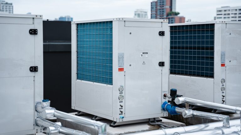 Instalacje wody lodowej – Projektowanie i zabezpieczenia