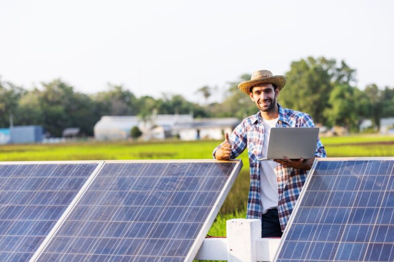 Jak wybrać odpowiedni falownik do instalacji fotowoltaicznej