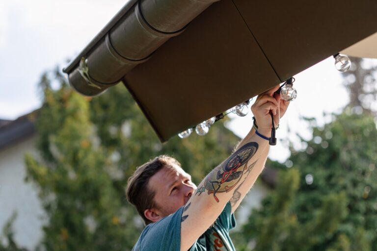 Jak dobrać średnicę rury spustowej do powierzchni dachu