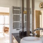 Jak wybrać idealny grzejnik łazienkowy dla Twojego domu