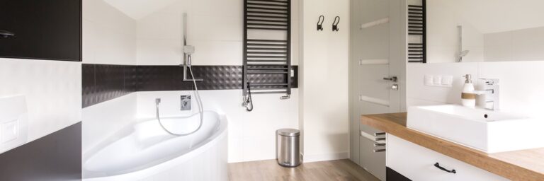 Wybór i montaż grzejników elektrycznych łazienkowych – praktyczny przewodnik