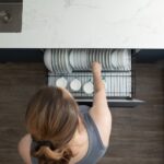 Jak prawidłowo podłączyć zmywarkę do instalacji wodnej