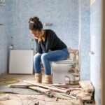 Dlaczego hałasuje instalacja wodna podczas spuszczania toalety