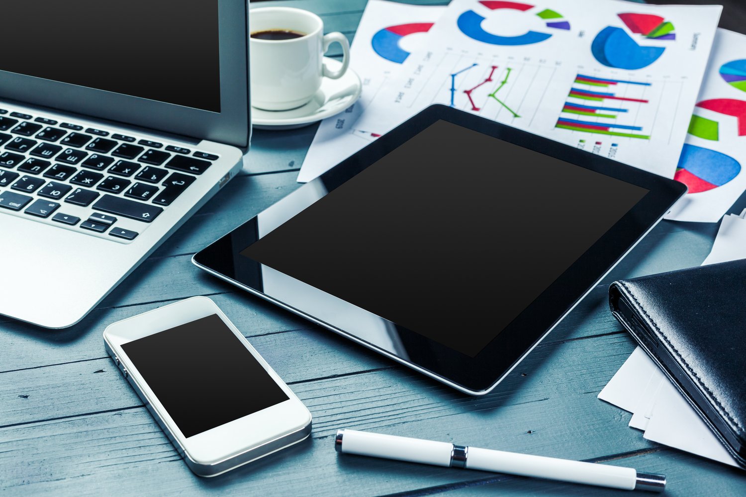 Jak prawidłowo wybrać narzędzia IT dla małej firmy