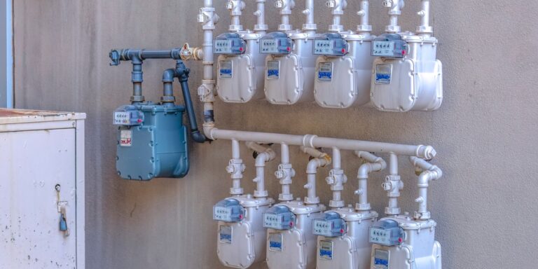 Jak wybrać odpowiedni wodomierz śrubowy dla instalacji przemysłowej